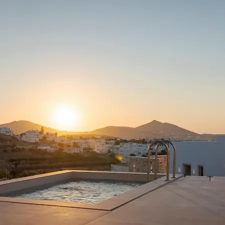 Parolea Luxury Living Hotel *